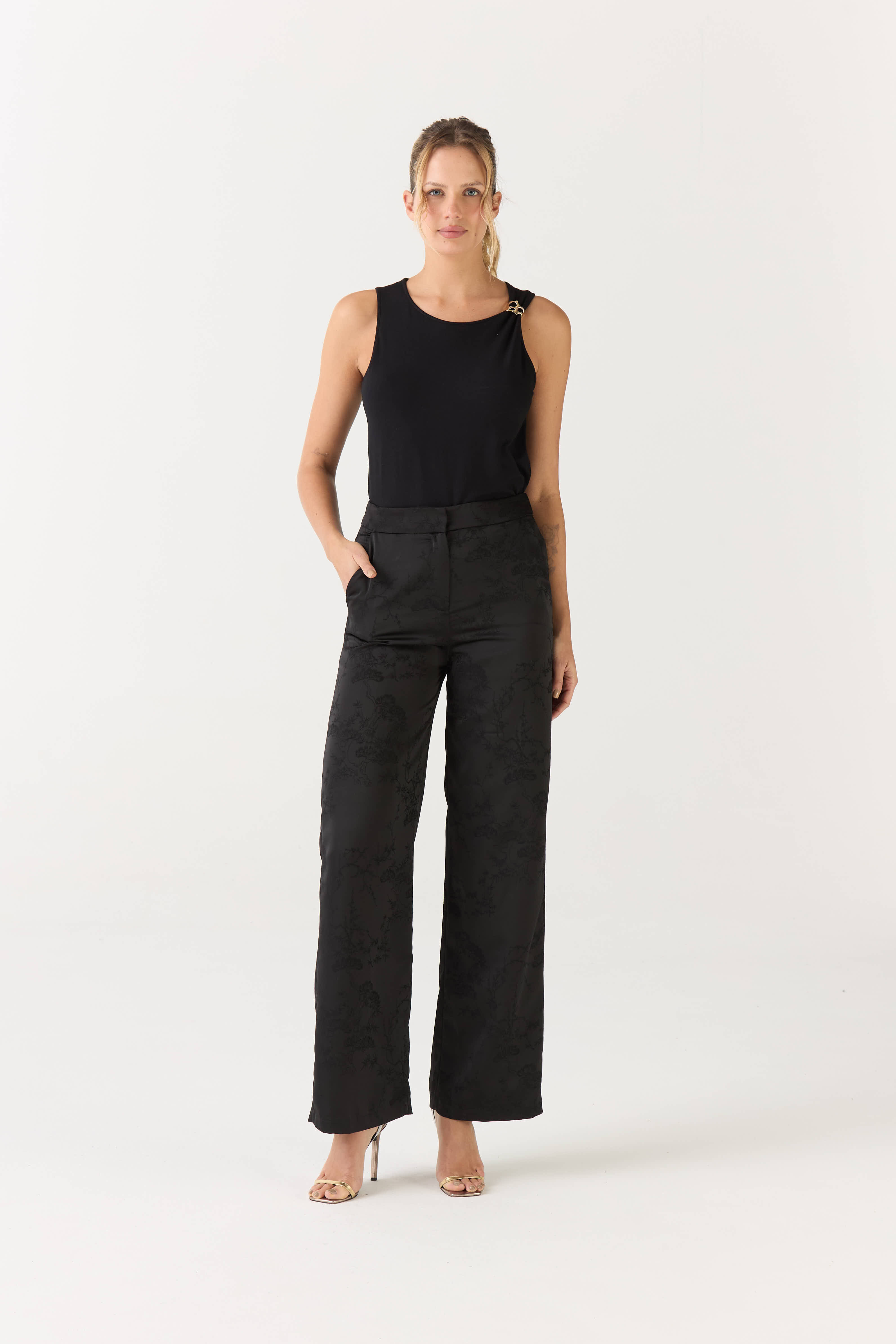 PANTALON ROCA NEGRO