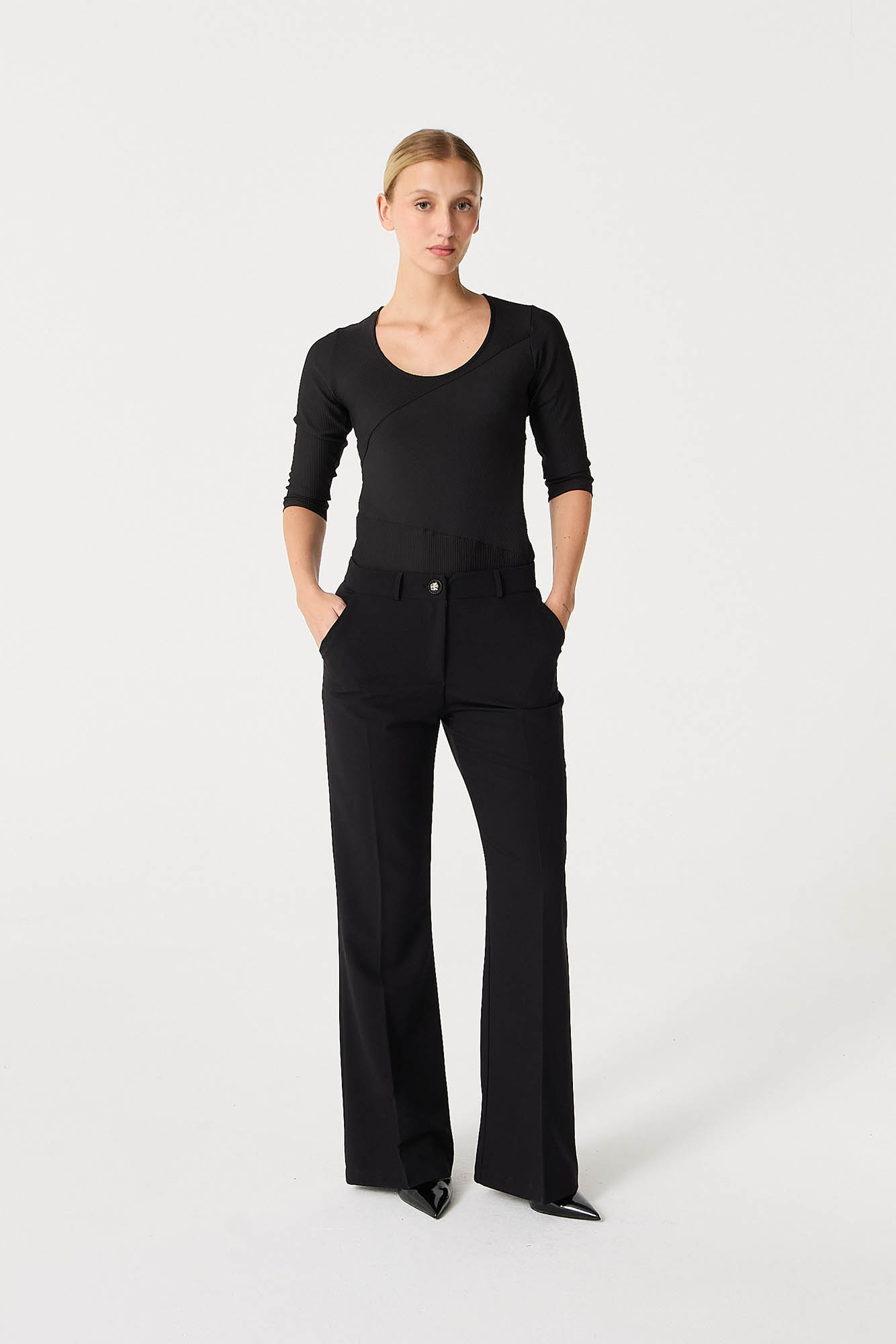 PANTALON LEOPARD NEGRO