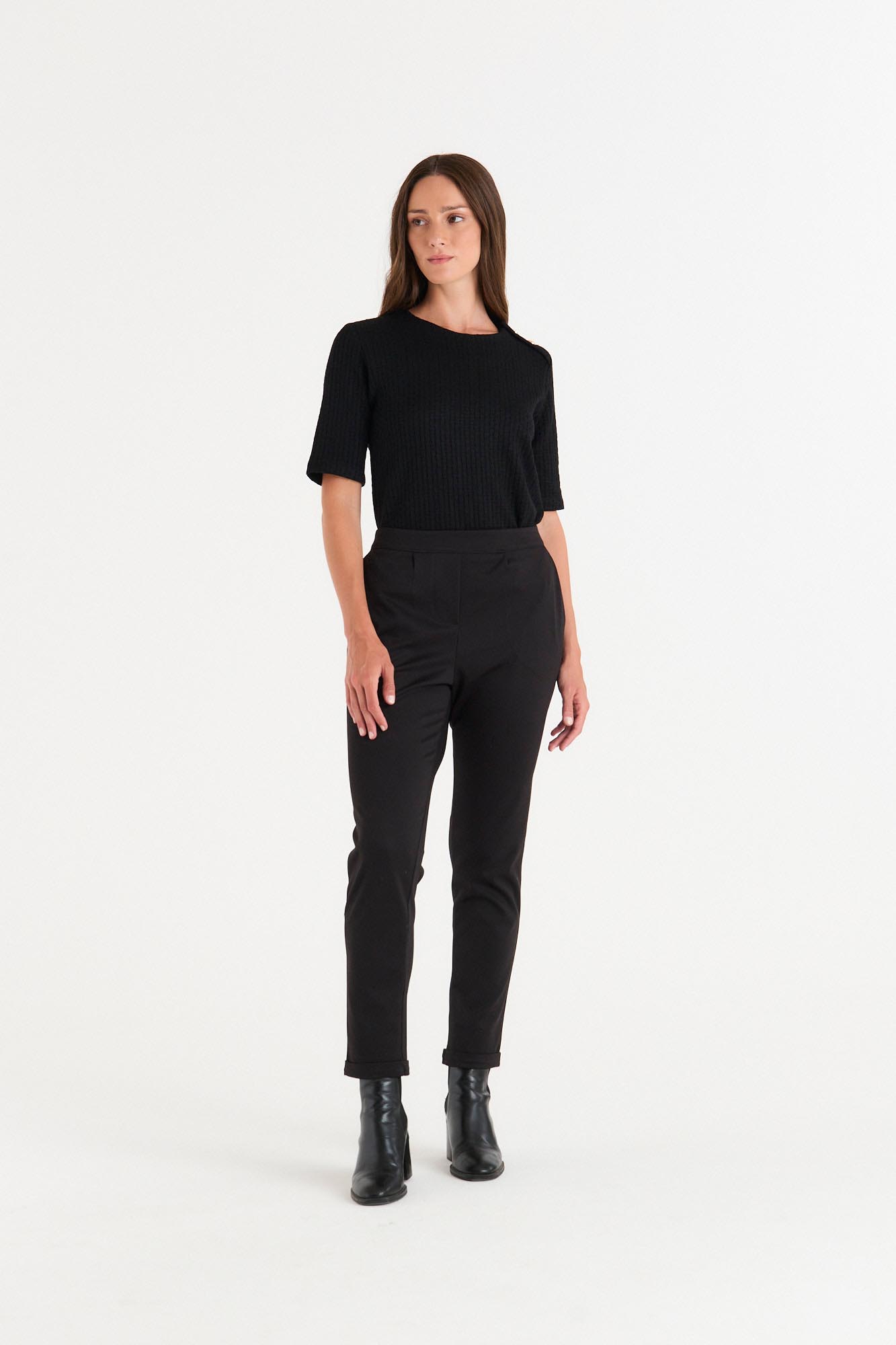 REMERA ANTONIA NEGRO